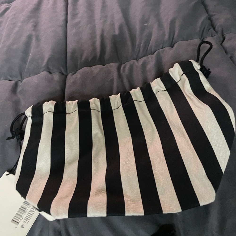 Jo Malone make up bag with samples